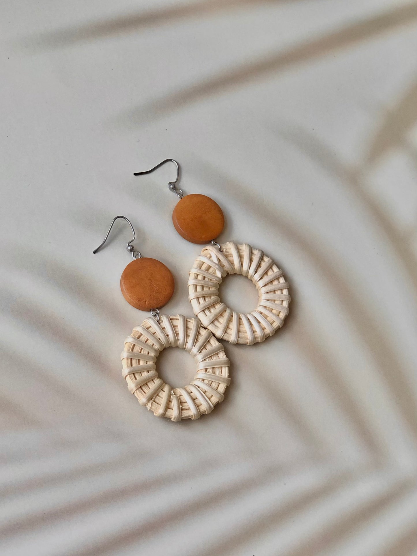 HANDCRAFTED STRAW EARRINGS